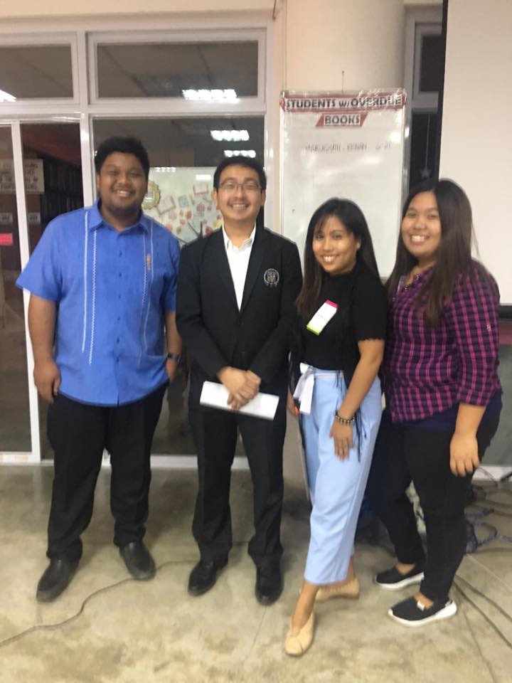 Students learning computer skills